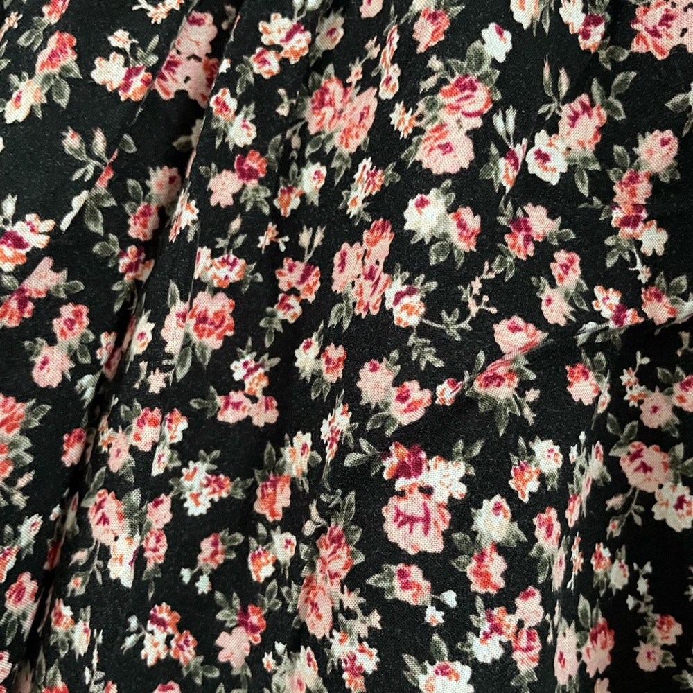 LA Hearts Floral Mini Skirt Size XS - Picture 4 of 4